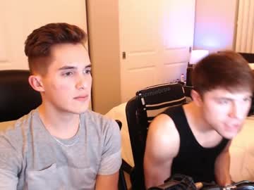 man roomiebros capture image #959373
