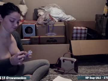 girl rowanswolves capture image #678281