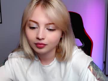 girl shy_blondiee capture image #3747329
