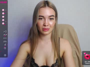 girl yourvirusqueen_ capture image #2018997
