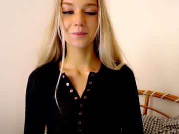 girl pervyblonde capture image #1750996