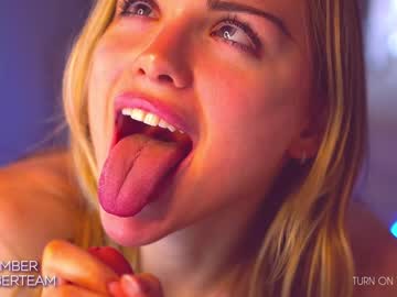 girl emmber capture image #2688645