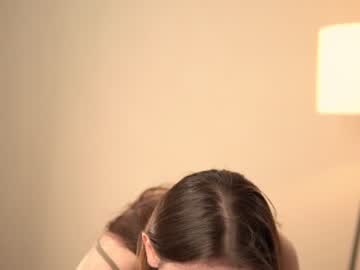 girl winniewest_ capture image #4238065