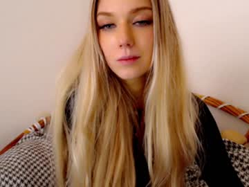 girl pervyblonde capture image #1751789