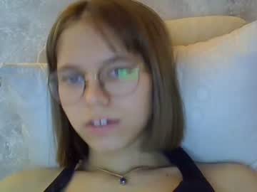 girl the_partisan capture image #6488102