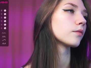 girl angels_kiss capture image #2712439