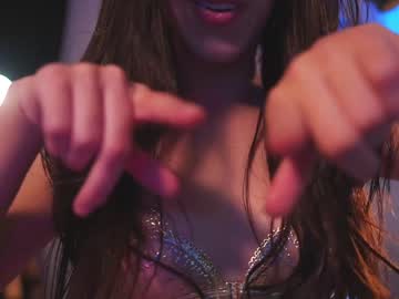 girl lucie_beltran capture image #6048861