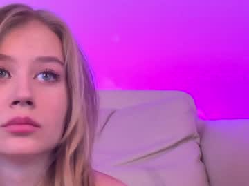 girl shycinderella capture image #385355