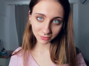 girl il0_vee capture image #4196080