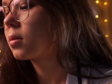 girl helenmoors capture image #4353456