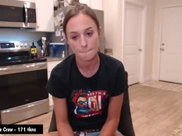girl holihurricane capture image #4536299