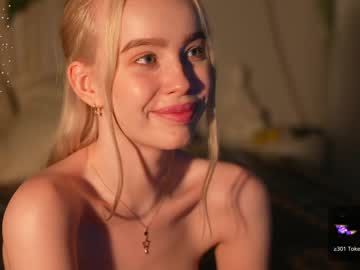girl mother__of__dragons capture image #5651980