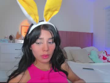 girl veroniqe_lounge capture image #2852772