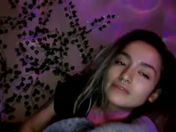 girl trippyhippieex capture image #1592121