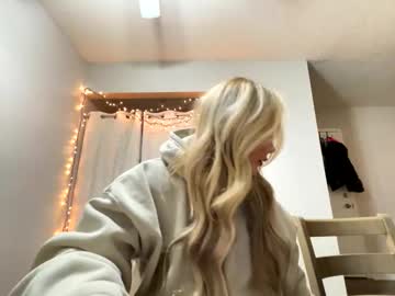 girl maeveraes capture image #7013168