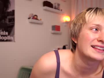 girl laylas_universe capture image #5748005