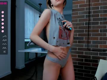 girl karengordons capture image #4043269