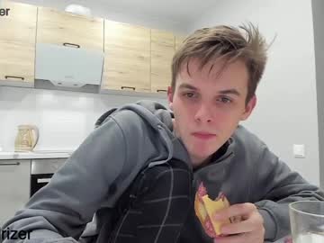 man horny_jerk_roy_prick2001 capture image #1280749