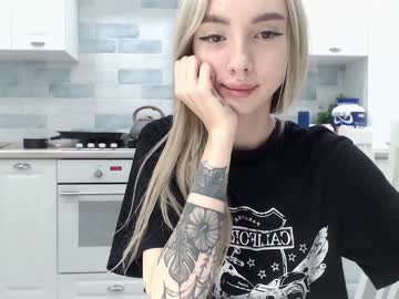 girl nearsaturn capture image #2255539