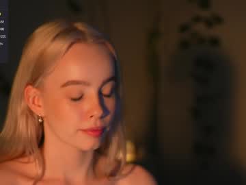 girl mother__of__dragons capture image #5580338