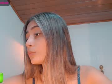girl gummy_bear7 capture image #1091972
