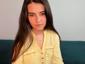 girl zeldaflowers capture image #6875027