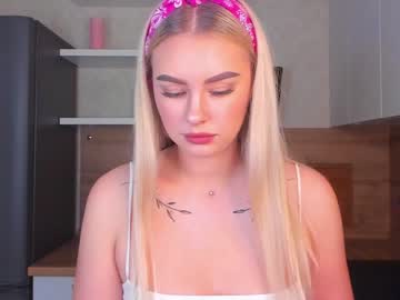 girl 8a8y_nura capture image #365794