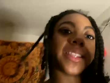 girl av0cad0gurl capture image #2000740