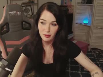 girl evelynclaire capture image #6128342