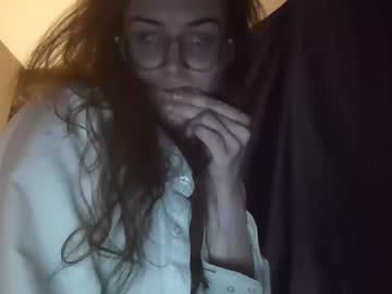 girl eyadivine capture image #4938174