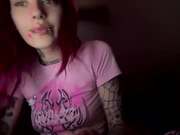 girl lookingforlona capture image #7052869