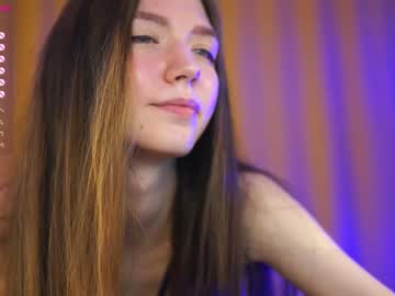girl angels_kiss capture image #2513284