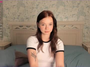 girl dismayistrar capture image #2276245