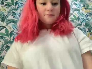 girl internet_famous capture image #2689460