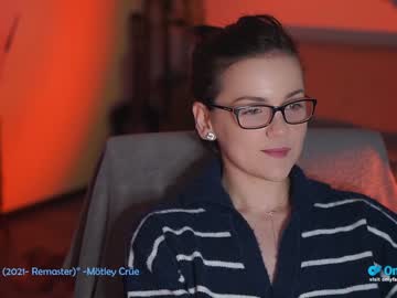 girl tiffanyriox capture image #6683021