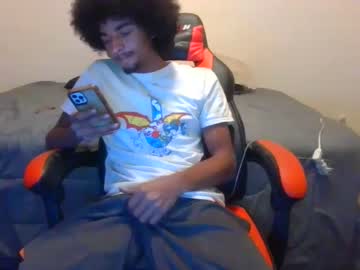 man zaythacams capture image #5782623