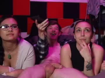 couple mlgdemo capture image #4586252