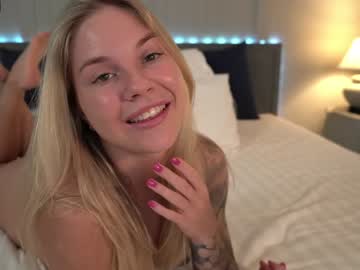 girl cute__foxy capture image #3505557
