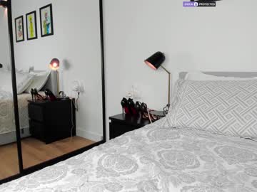 girl intrigueeme capture image #6153756