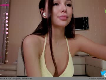 girl hollyextra capture image #3719086