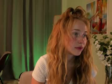 girl naomi_lapaglia_ capture image #2285249