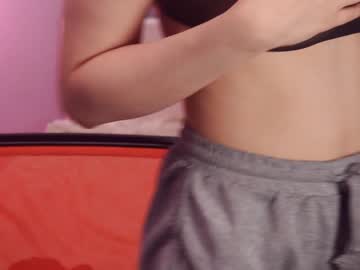 girl dream_knockers capture image #1932493