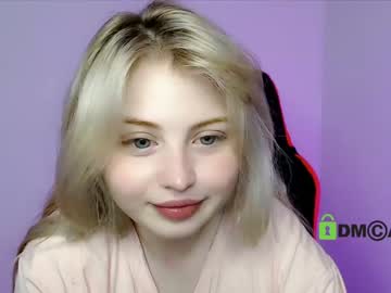 girl shy_blondiee capture image #3849172