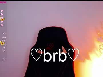 girl small_blondee capture image #4138781