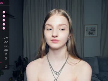 girl _magic_smile_ capture image #6447194