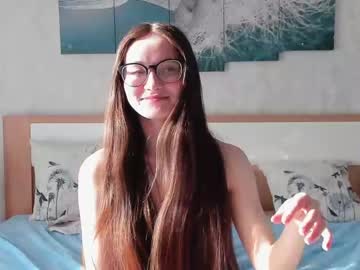 girl jodyblowe capture image #6938370