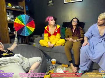 couple thecouchcast capture image #262231