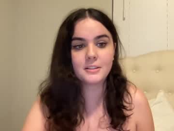 girl gia_is_horny capture image #3350007