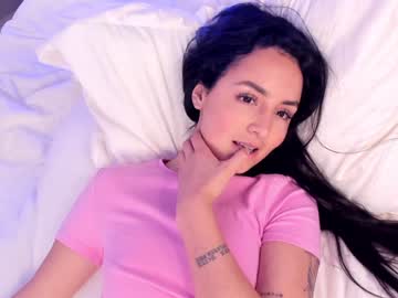 girl annie_dreams capture image #2982399