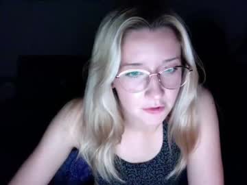 girl elizabeverly capture image #592005